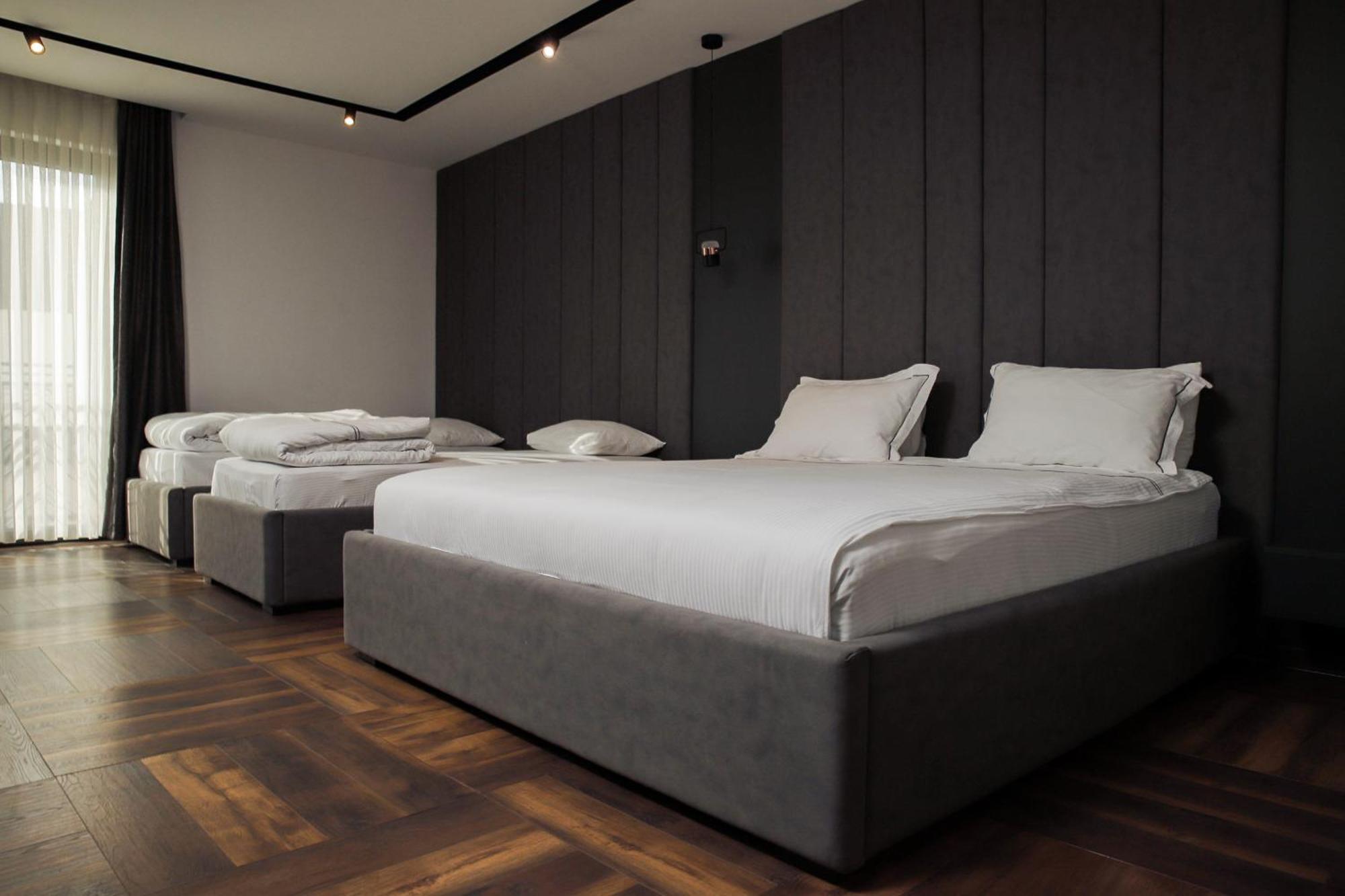 Triumf Hotel Prizren Exterior foto
